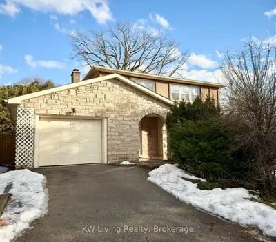 Detached in Toronto