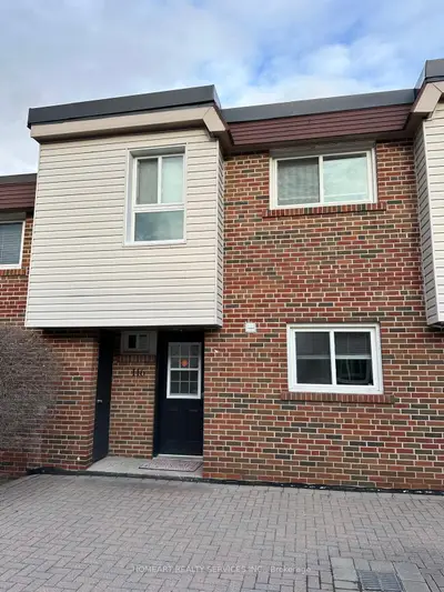 Condo Townhouse in Toronto