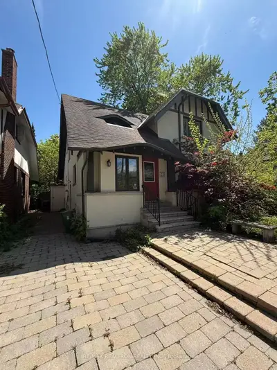 Detached in Toronto