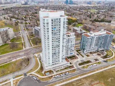 Condo Apartment in Toronto
