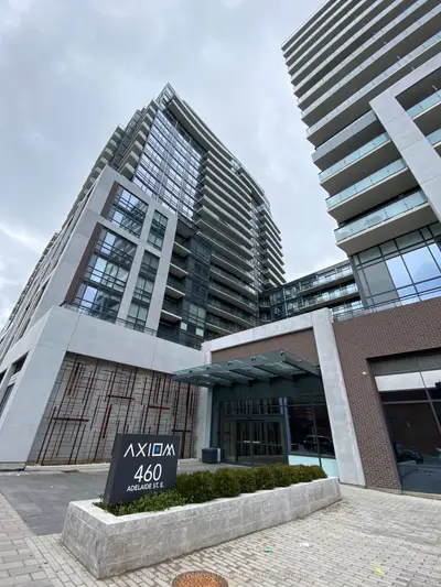 Condo Apartment in Toronto