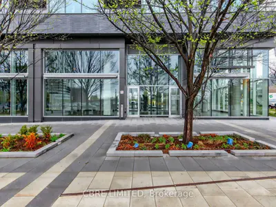 500 Front Street E, Toronto, On M5a 0j1