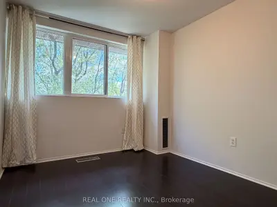 Condo Townhouse in Toronto