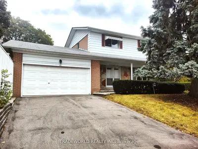 Detached in Toronto