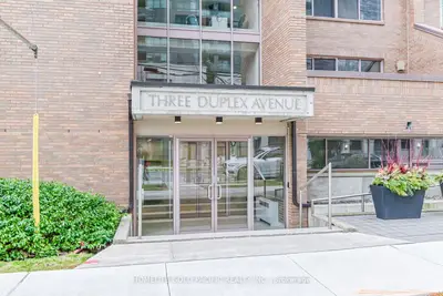 Co-op Apartment in Toronto