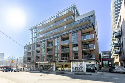Condo Apartment in Toronto