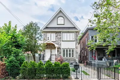 142 Borden Street, Toronto, On M5s 2n3