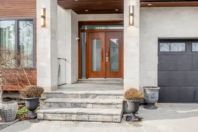 49 Norden Crescent, Toronto, On M3b 1b7