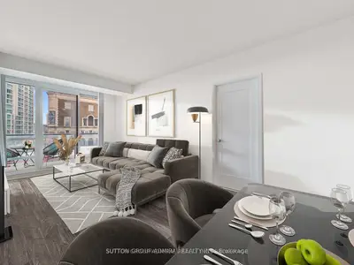Condo Apartment in Toronto