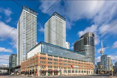 Condo Apartment in Toronto