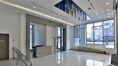 28 Avondale Avenue 1102, Toronto, On M2n 0k2