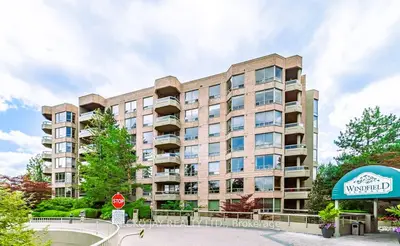 Condo Apartment in Toronto