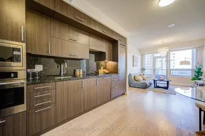 Condo Apartment in Toronto