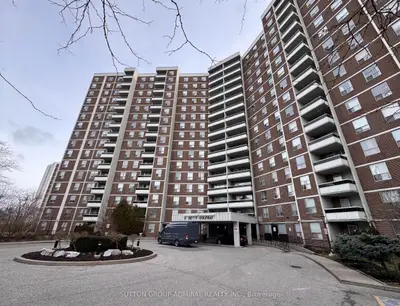 Condo Apartment in Toronto
