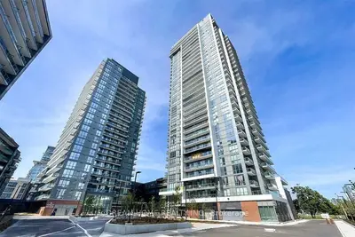 Condo Apartment in Toronto