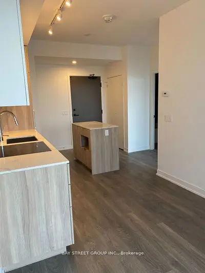 15 Holmes Avenue 2907, Toronto, On M2n 0l4