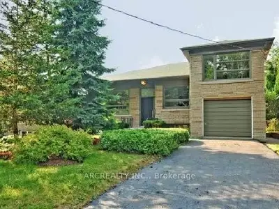 Detached in Toronto