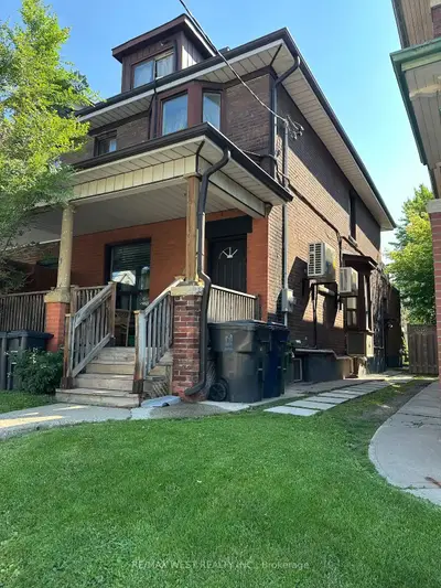 563 Ossington Avenue Main, Toronto, On M6g 3t4