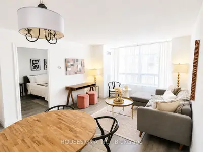 Condo Apartment in Toronto
