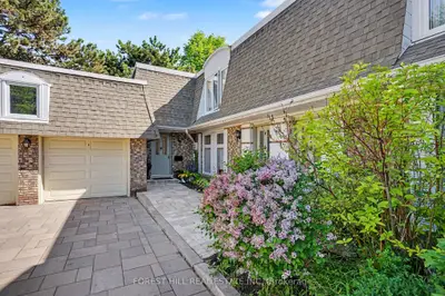 39 James Foxway, Toronto, On M2k 2s2