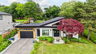 116 Laurentide Drive, Toronto, On M3a 3e5
