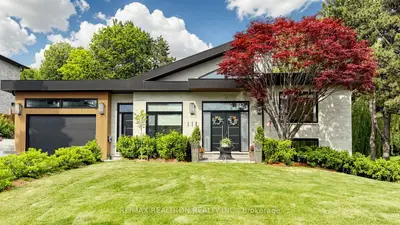 116 Laurentide Drive, Toronto, On M3a 3e5
