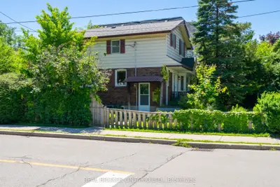 483 Melrose Avenue, Toronto, On M5m 2a1