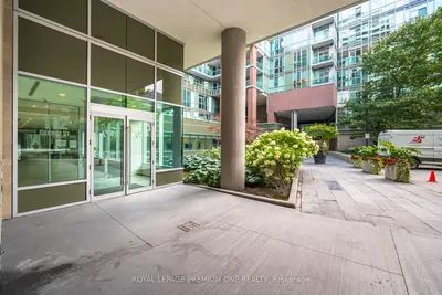 112 George Street S430, Toronto, On M5a 2m5