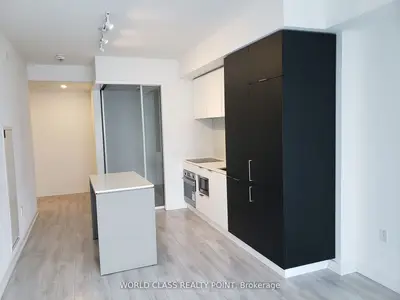 33 Helendale Avenue 1404, Toronto, On M4r 0a4
