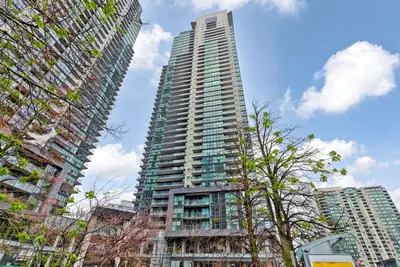 5168 Yonge Street Lph101, Toronto, On M2n 0g1