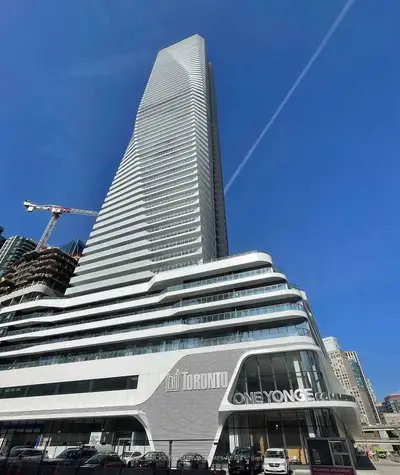 Condo Apartment in Toronto