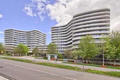 Condo Apartment in Toronto
