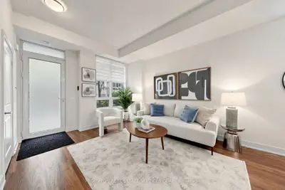 88 Sheppard Avenue E Th17, Toronto, On M2n 0g9