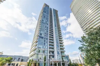 Condo Apartment in Toronto