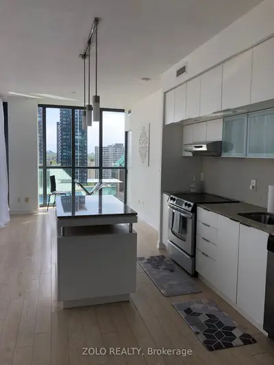 Condo Apartment in Toronto
