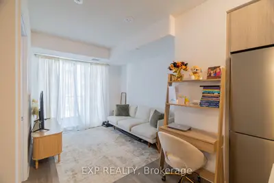 Condo Apartment in Toronto