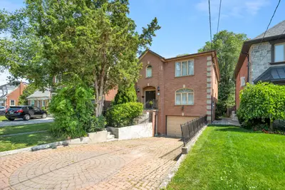 33 Lynnhaven Road, Toronto, On M6a 2k7