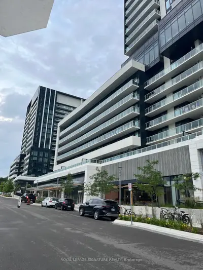 Condo Apartment in Toronto