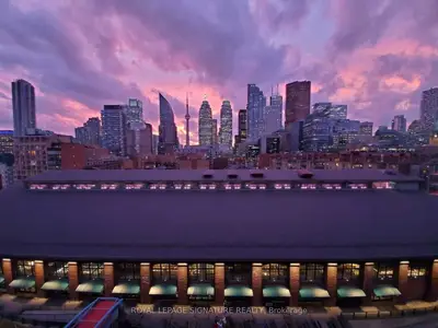 Condo Apartment in Toronto