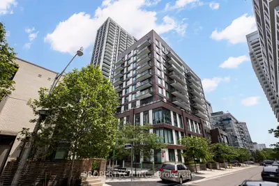 Condo Apartment in Toronto