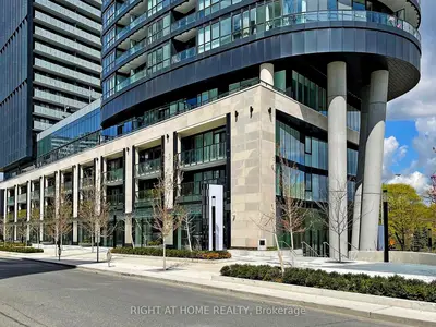 Condo Apartment in Toronto