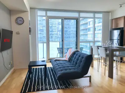 Condo Apartment in Toronto