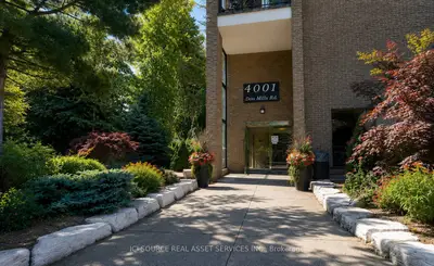 Condo Townhouse in Toronto