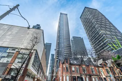 Condo Apartment in Toronto