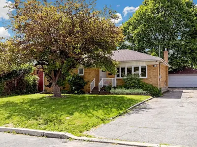 87 Combe Avenue, Toronto, On M3h 4j6