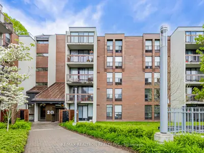 Condo Apartment in Toronto