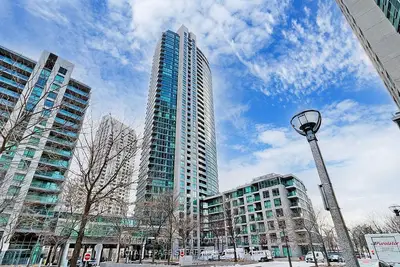 Condo Apartment in Toronto