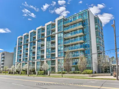 Condo Apartment in Toronto