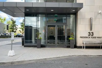 33 Frederick Todd Way 711, Toronto, On M4g 0c9