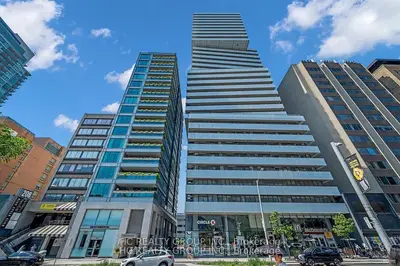 Condo Apartment in Toronto